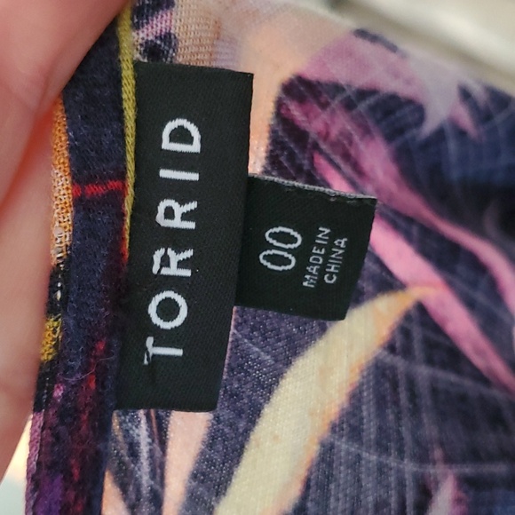 Cap-sleeve babydoll top - Picture 8 of 9